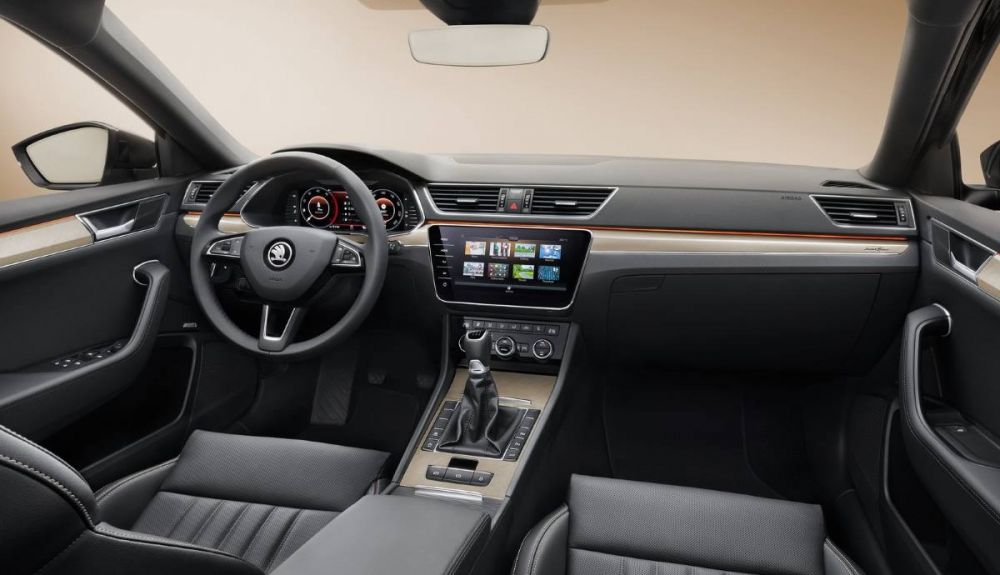 Skoda Superb 2021 7