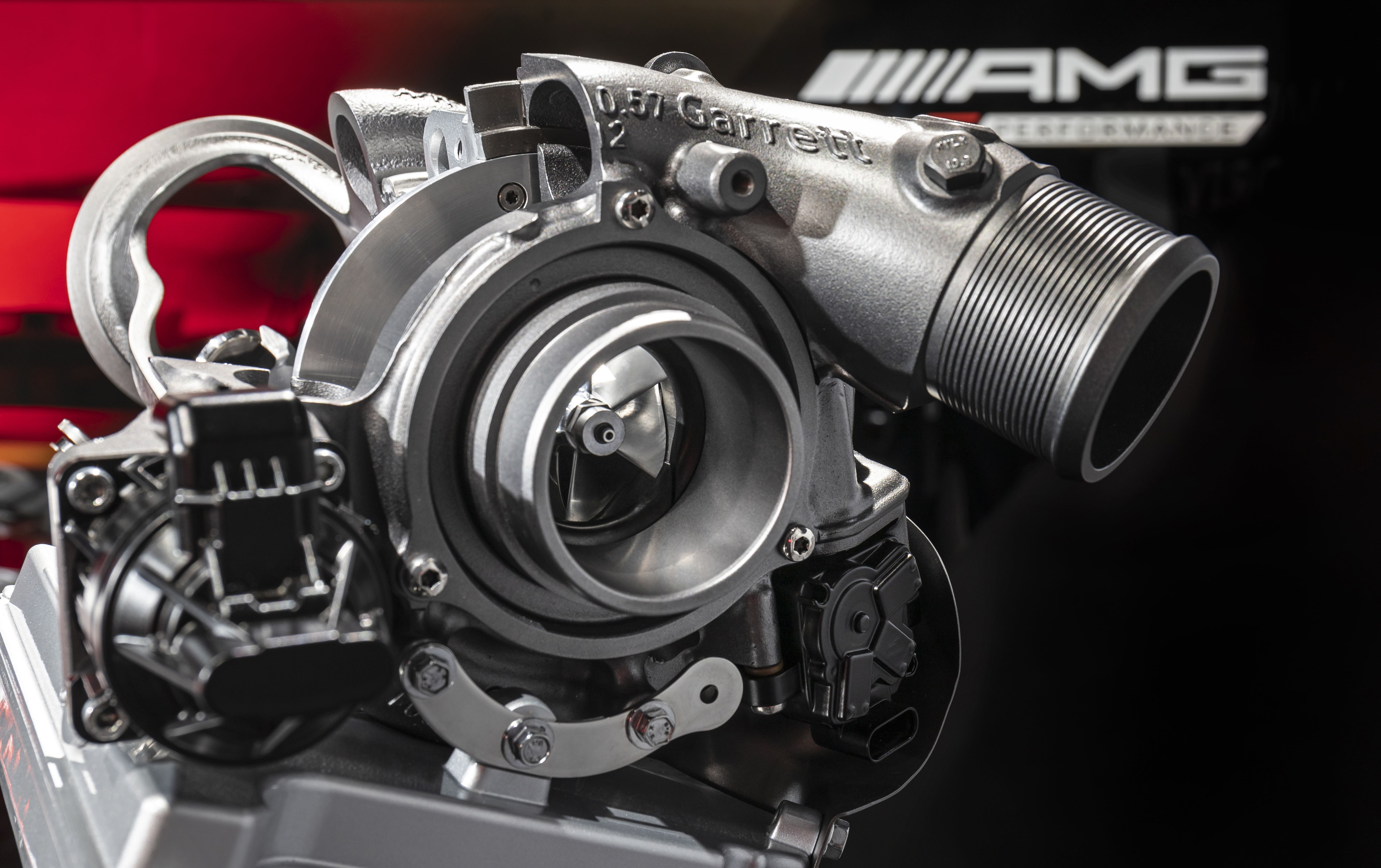 Tecnología del Mercedes C63 AMG 2022