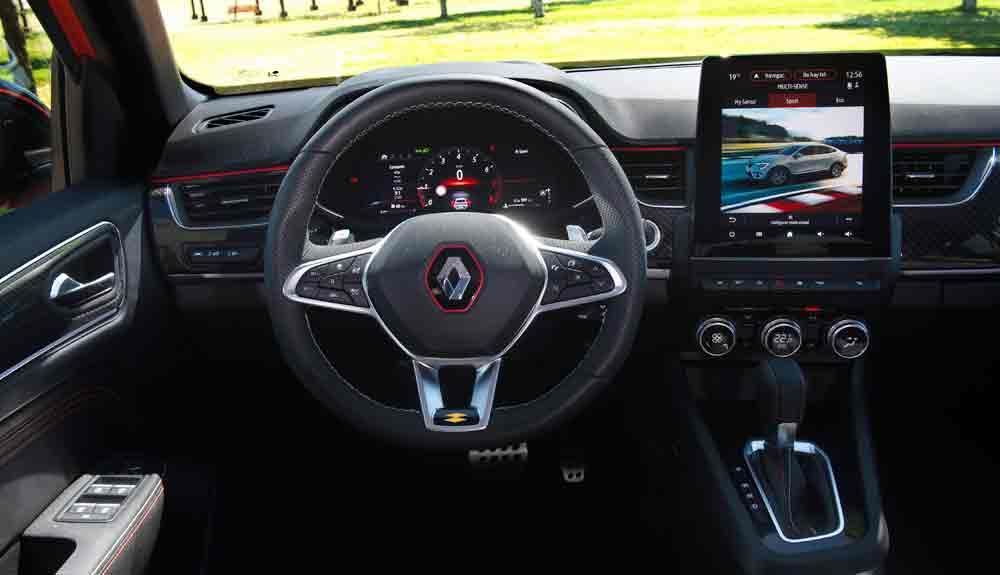 El interior del Renault Arkana E Tech El interior del Renault Arkana E Tech