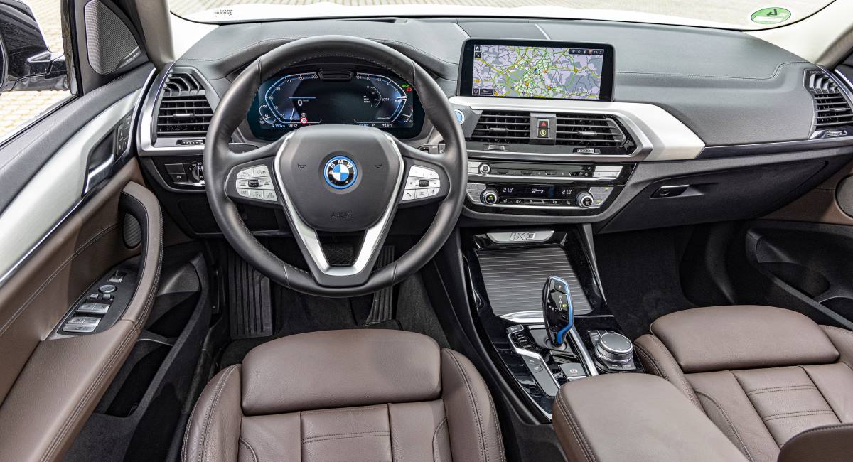 BMW iX3 AH 17