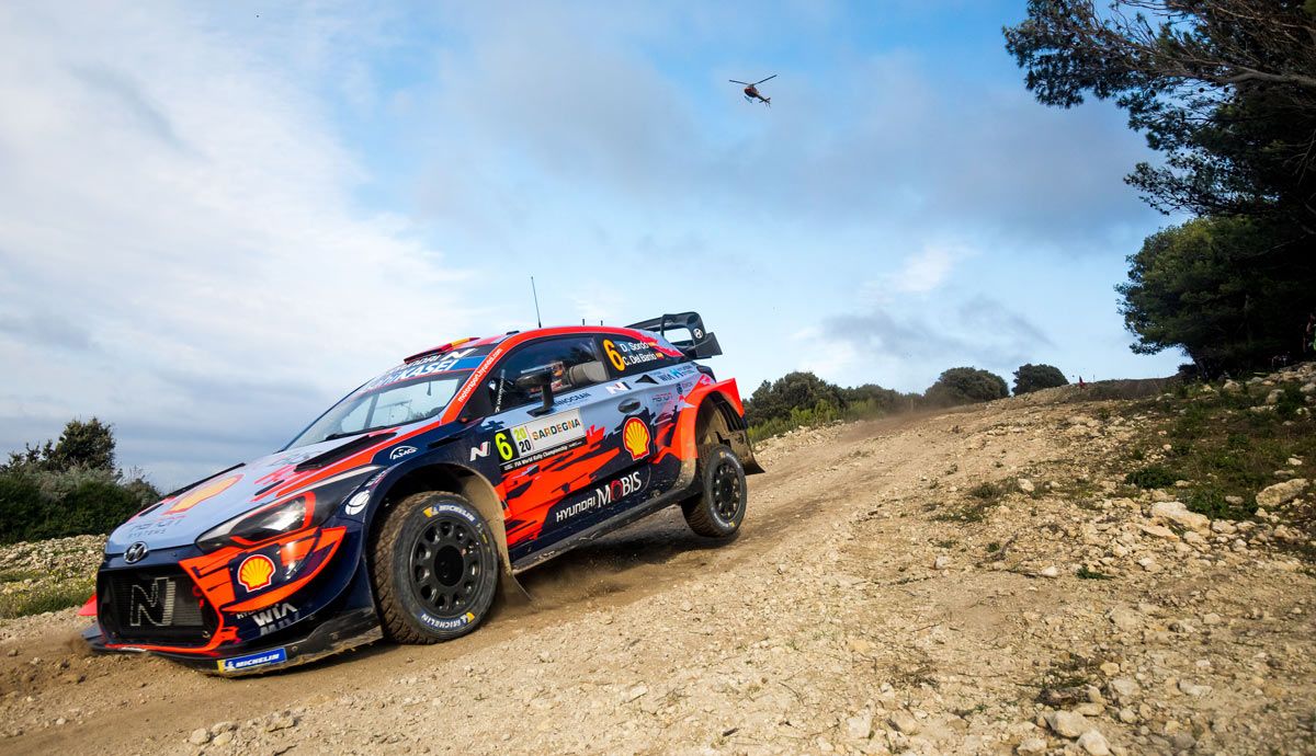 Dani Sordo (Hyundai), a por la tercera victoria consecutiva en el Rally de Cerdeña.