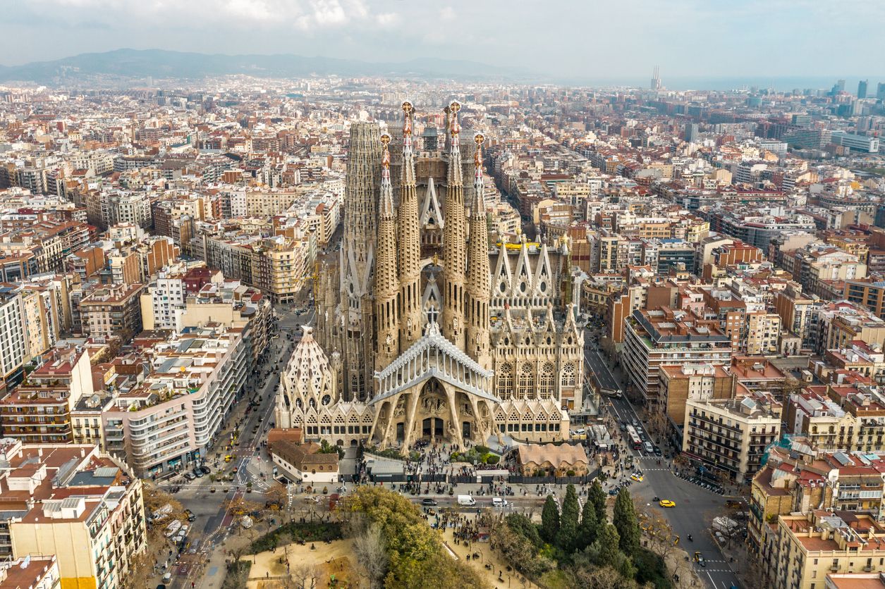 Vista aérea de la Sagrada Familia. Foto: IStock.