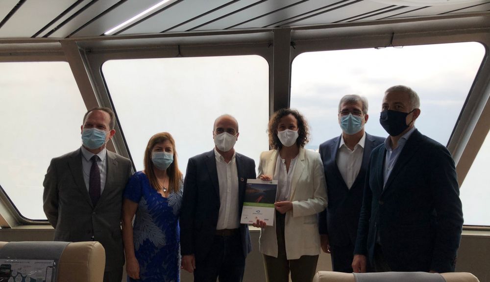 Un momento d la presentación del informe de la Fundación Empresa y Clima. Un momento d la presentación del informe de la Fundación Empresa y Clima.