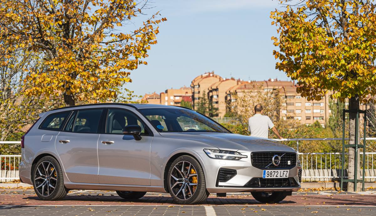 Volvo V60 Polestar Engineered T8 Twin Engine AWD (5)