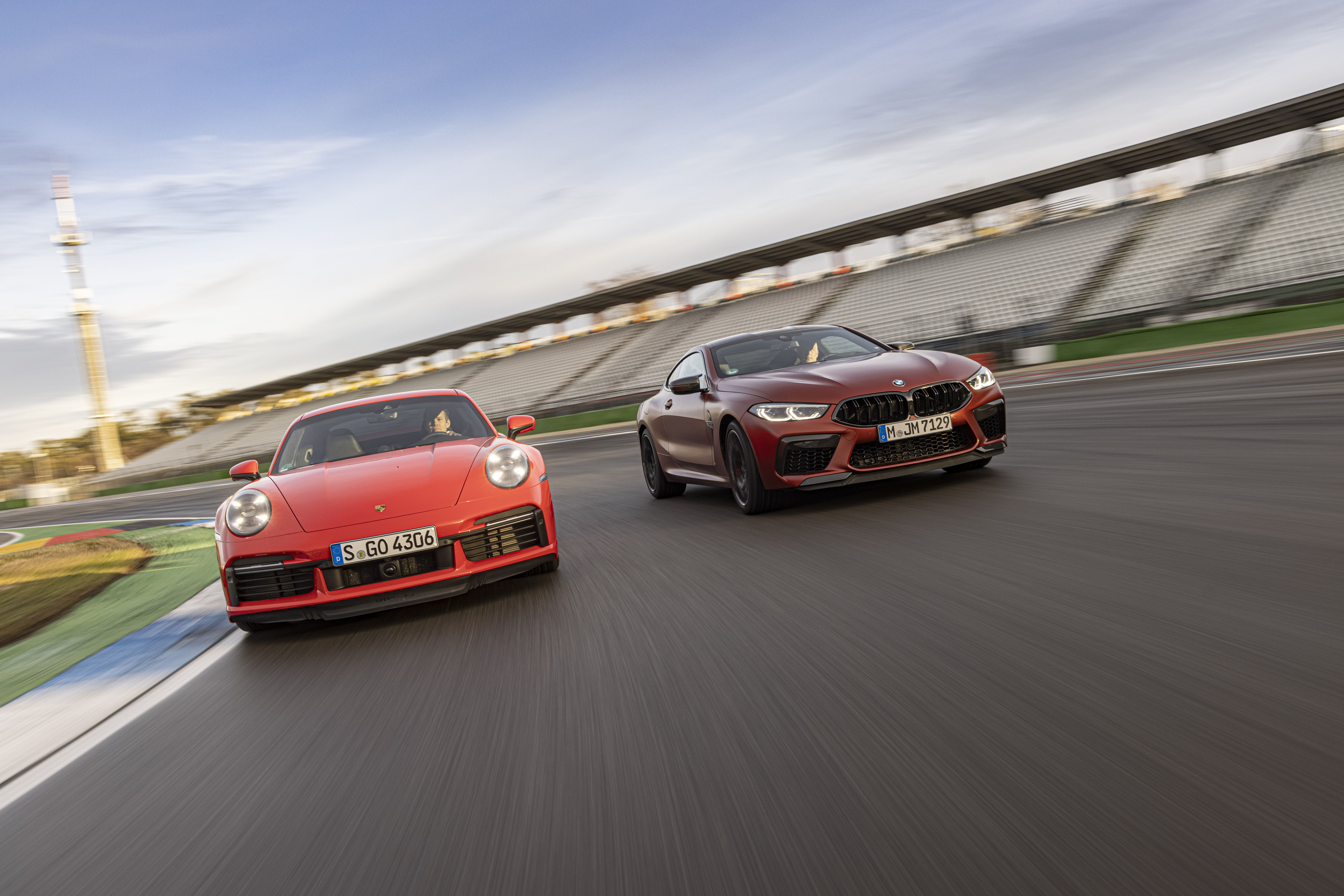 BMW M8 vs Porsche 911 Turbo S 