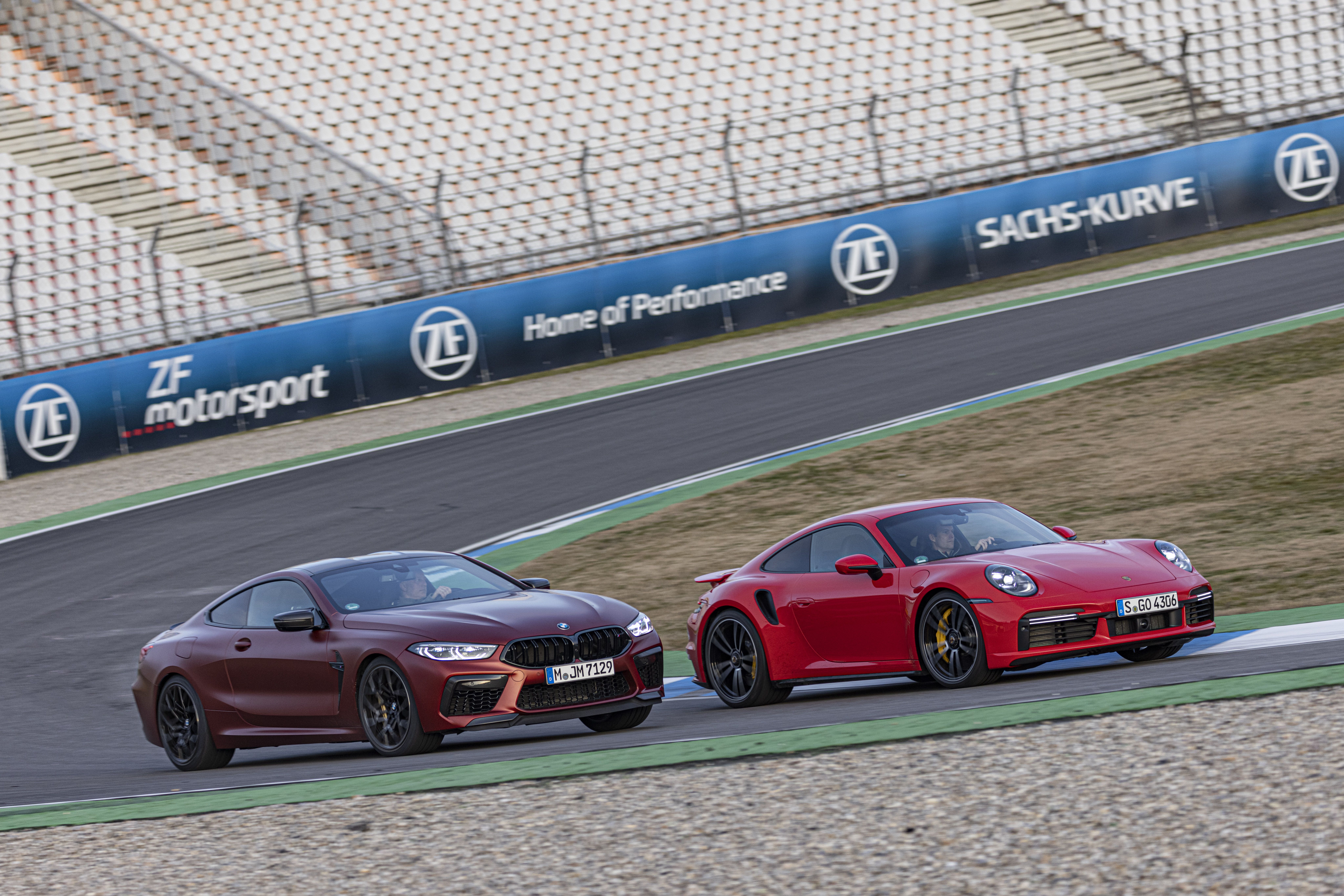 BMW M8 vs Porsche 911 Turbo S 