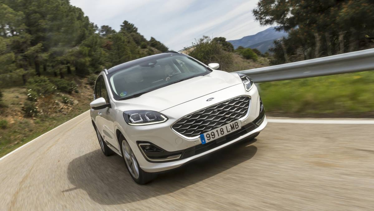 Ford Kuga 2.5 FHEV 190 CV 9