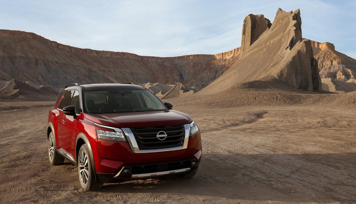 Nissan Pathfinder 2022.