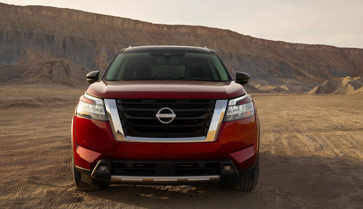 Nissan Pathfinder 2022.