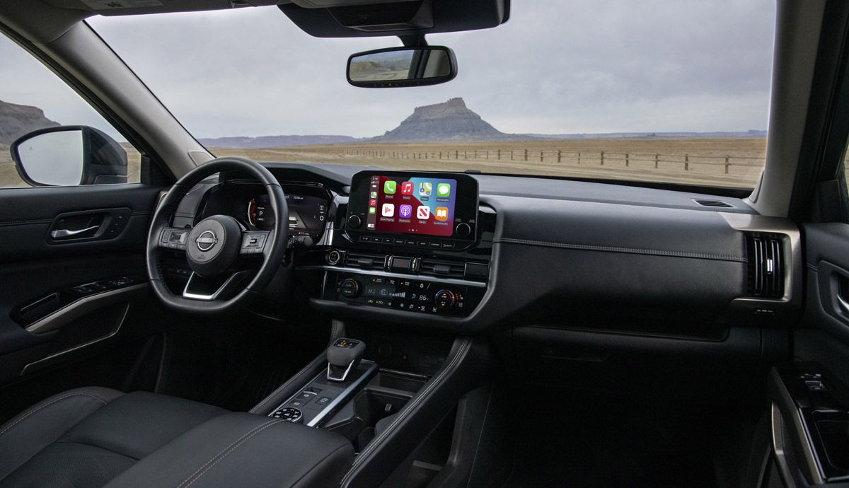 Nissan Pathfinder 2022.