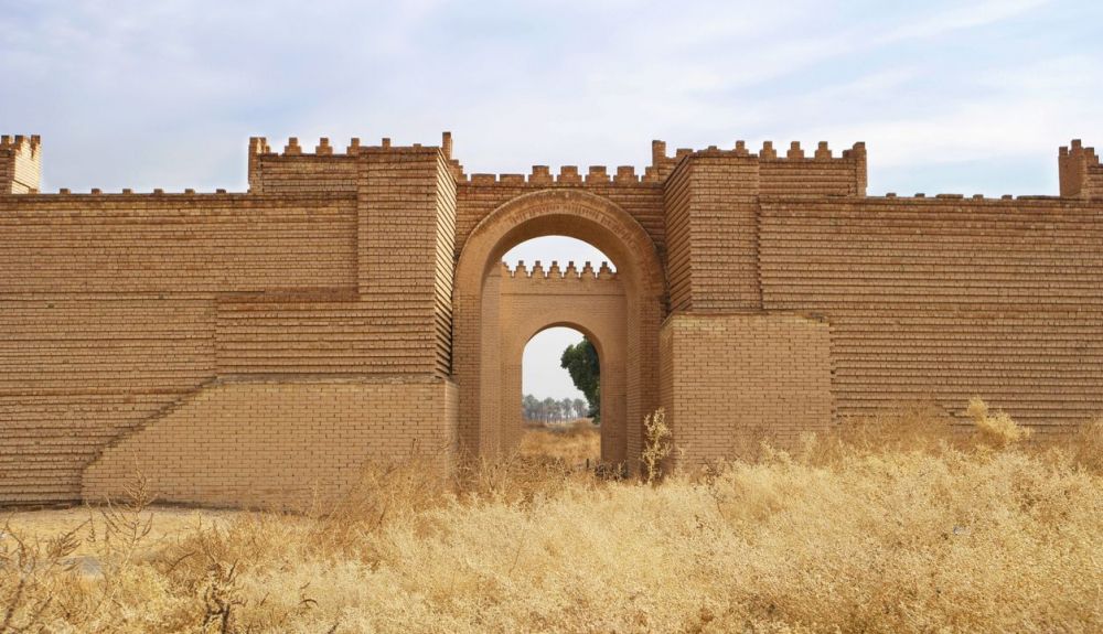 Una de las puertas a Babilonia, en Irak. Una de las puertas a Babilonia, en Irak.