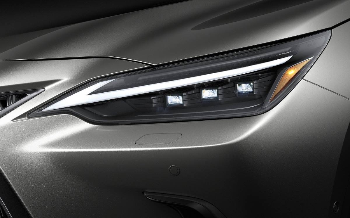 Lexus NX 2022 13