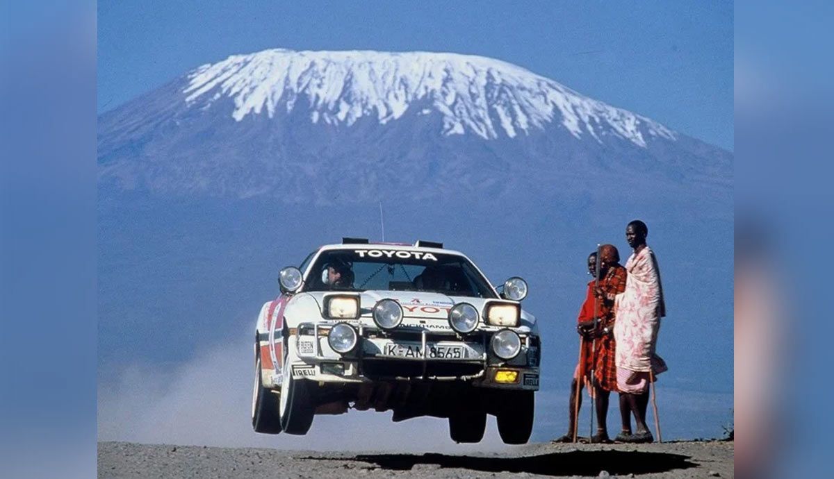 Foto histórica del Rally Safari del siglo pasado.