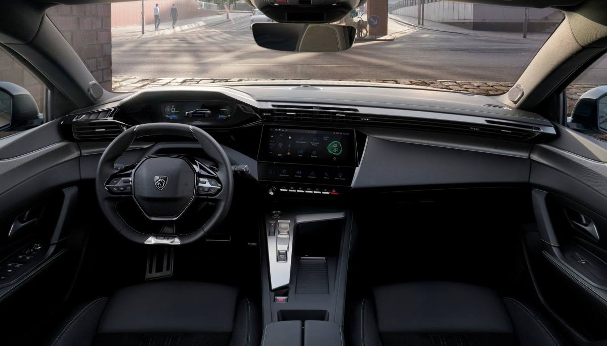 Peugeot 308 SW 2021 6