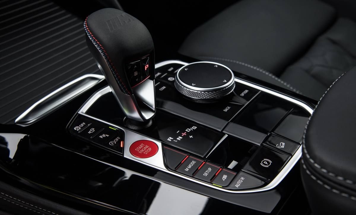 El selector del cambio de los BMW X3 y X4 M Competition 2021