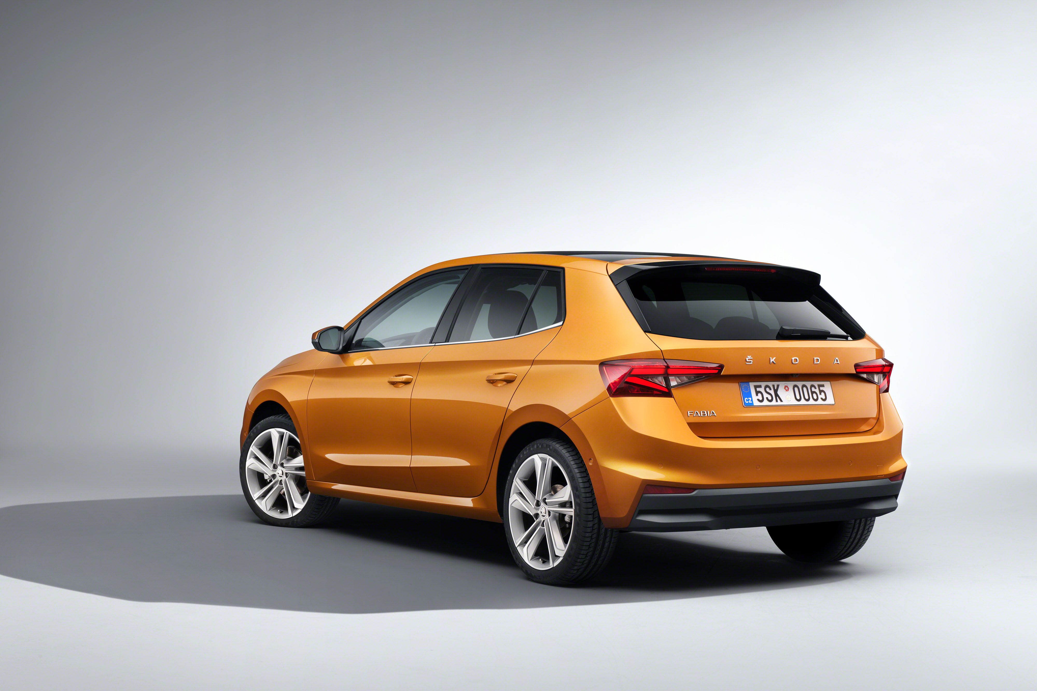 SKODA FABIA 2021 (4)