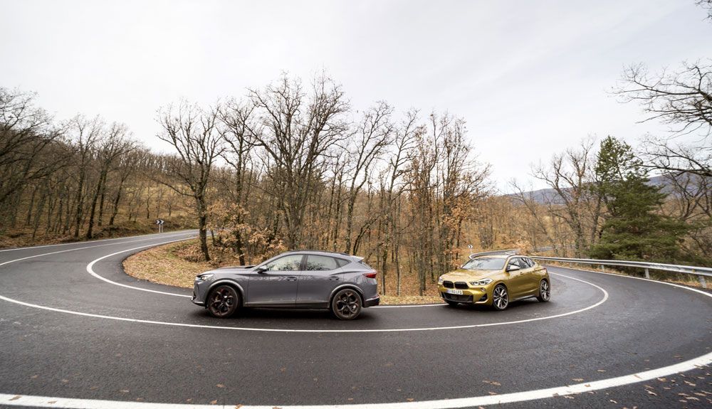 En las carreteras reviradas es donde más diferencias saltan entre el Formentor y el X2 En las carreteras reviradas es donde más diferencias saltan entre el Formentor y el X2