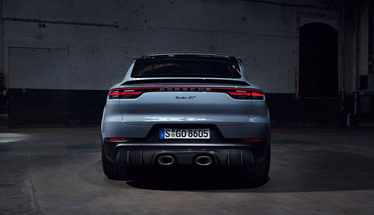 Porsche Cayenne Turbo GT 2022.