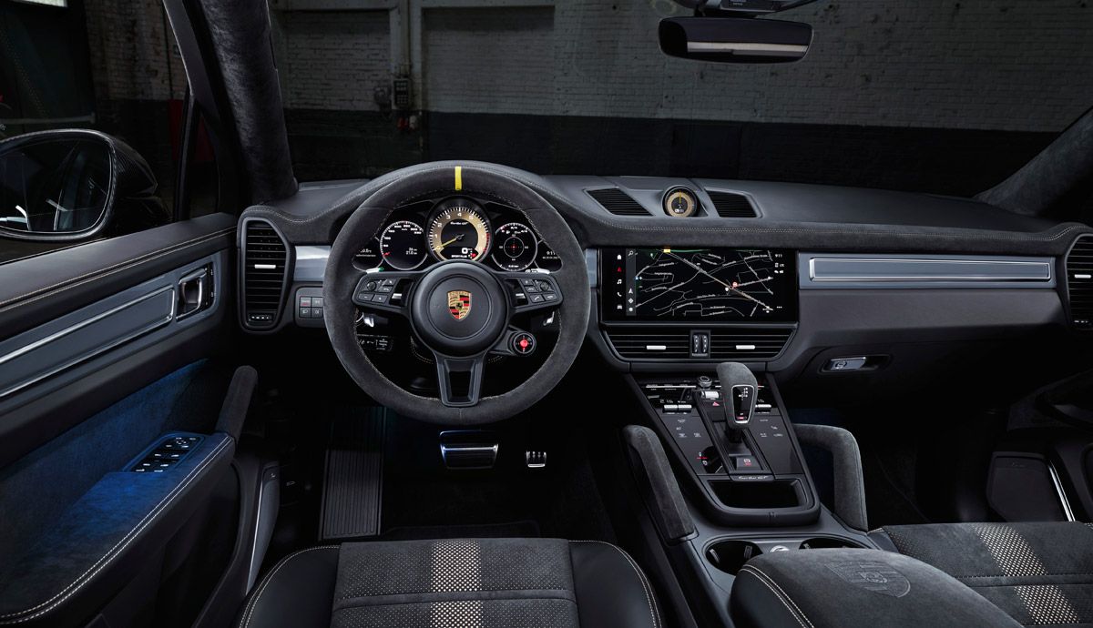 Porsche Cayenne Turbo GT 2022.