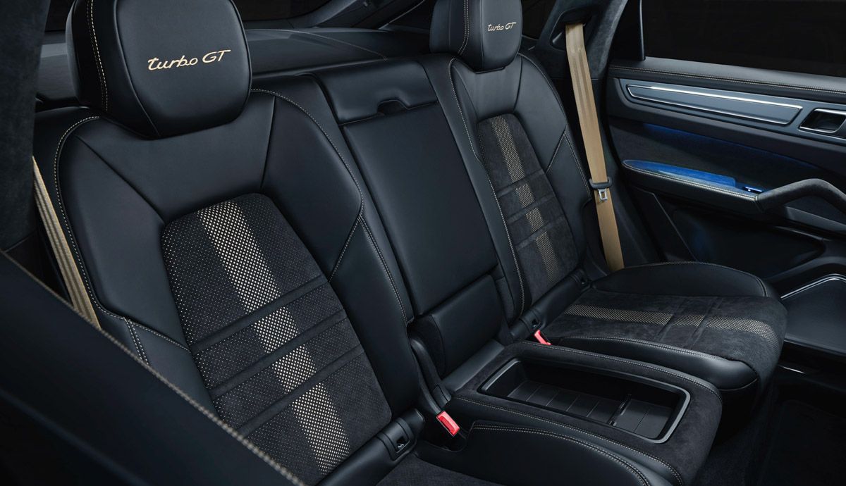 Porsche Cayenne Turbo GT 2022.