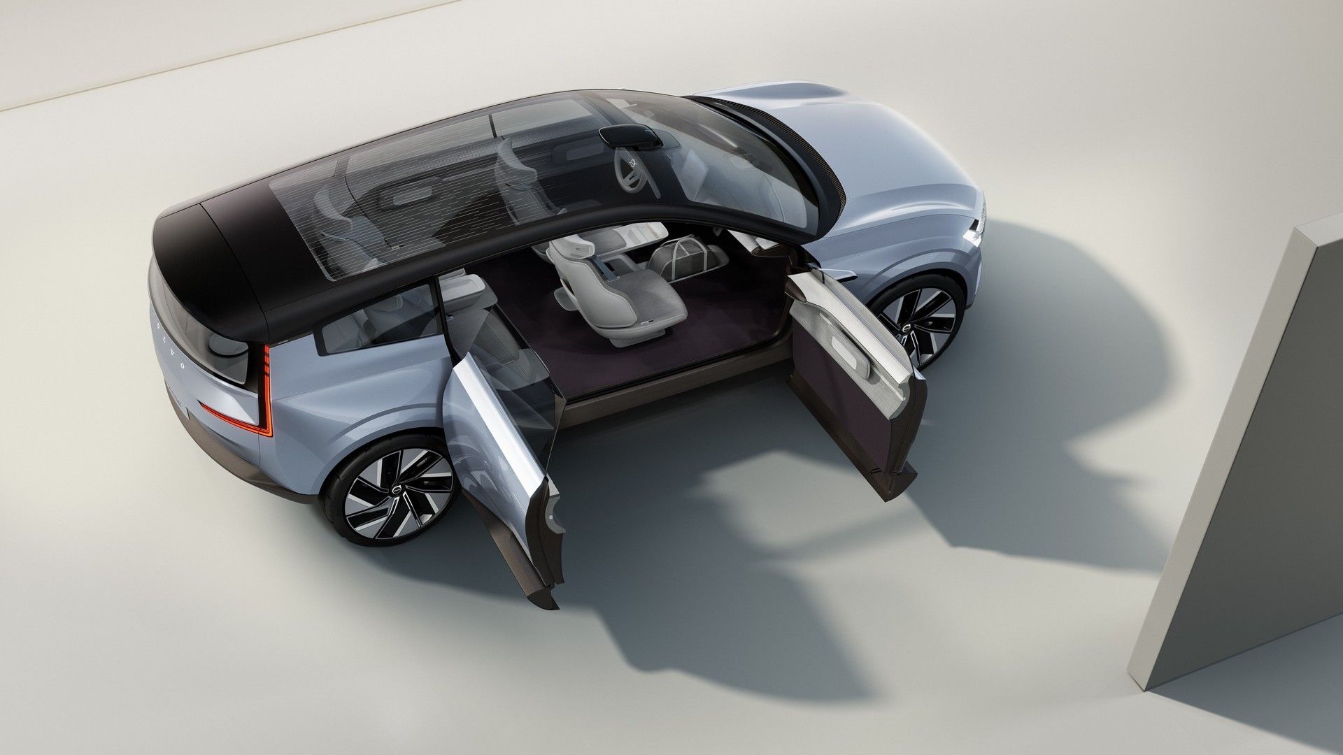 Volvo Recharge Concept