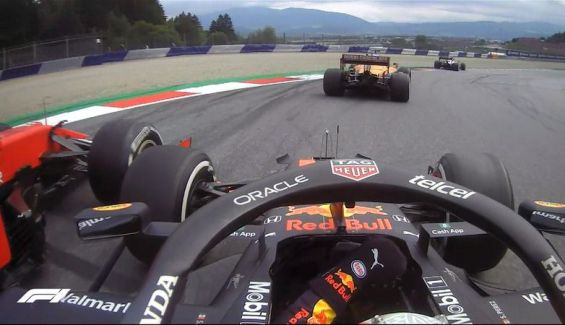 6 Pérez y Leclerc se tocaron cuando el primero fue a superarle con Sanción para Pérez de 5sg