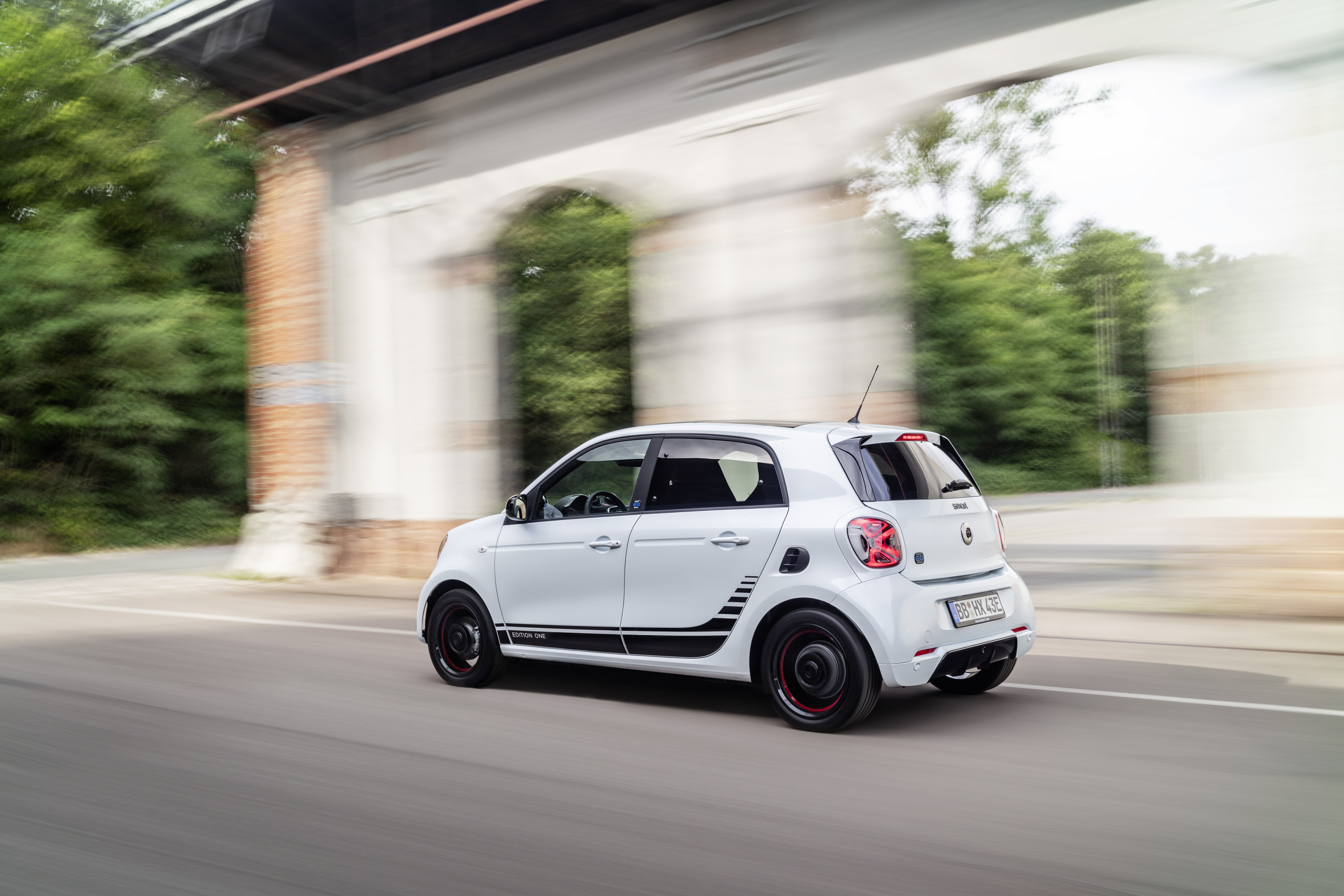 Smart EQ Forfour