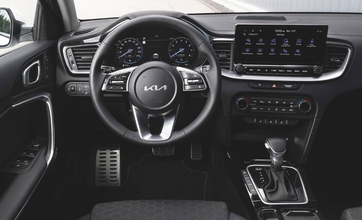 Interior del Kia Ceed 2022