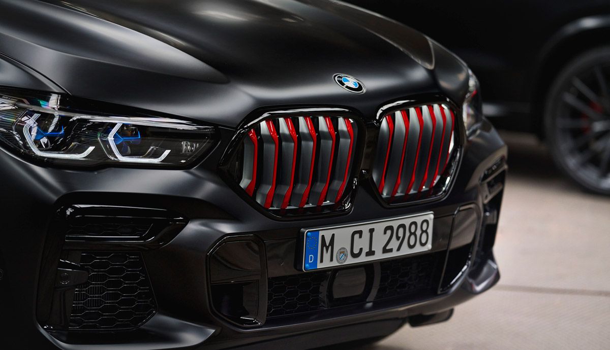 BMW X5 y X6 Black Vermilion Edition.