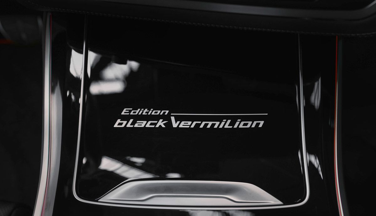 BMW X5 y X6 Black Vermilion Edition.
