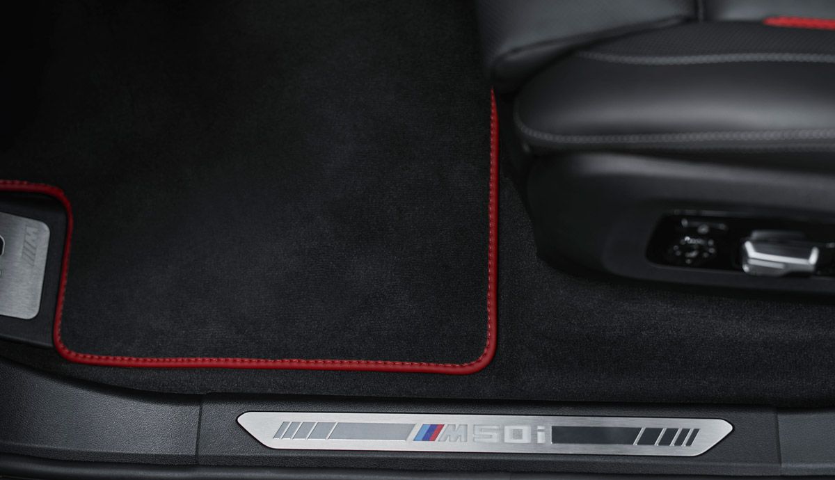 BMW X5 y X6 Black Vermilion Edition.
