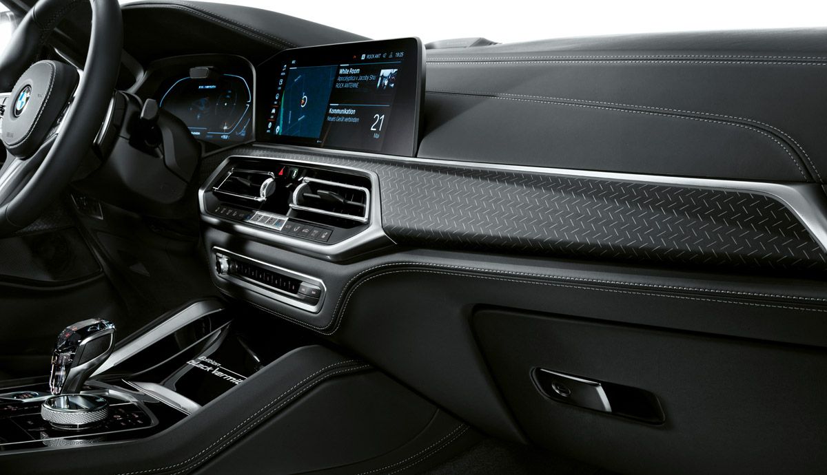 BMW X6 Black Vermilion Edition.