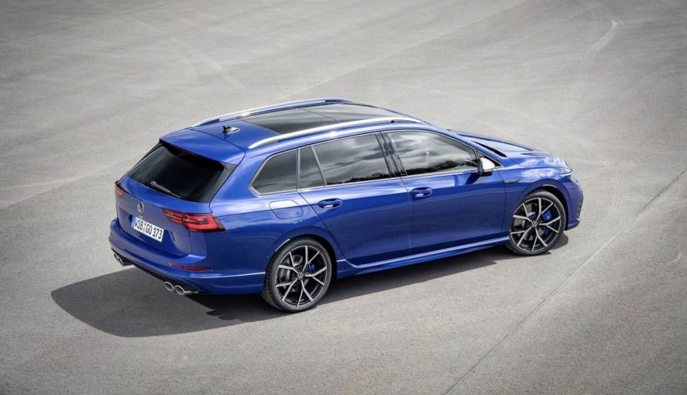 VW Golf R Variant 2021 3