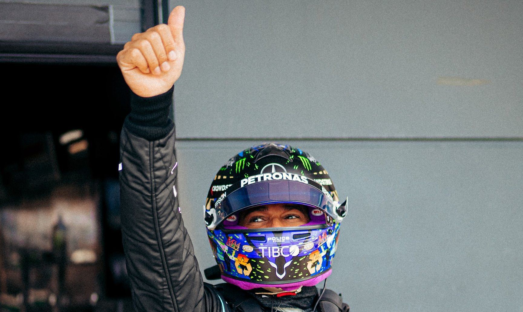Lewis Hamilton marcó el mejor tiempo en la calificación, pero no suma otra pole position