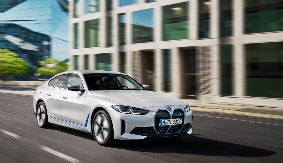 BMW i4