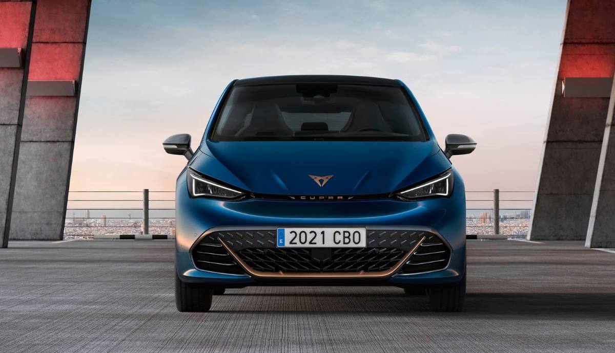 El Cupra Born ya admite pedidos en su versión de lanzamiento.