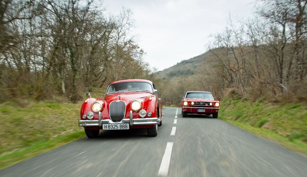 Ford Mustang Jaguar XK150