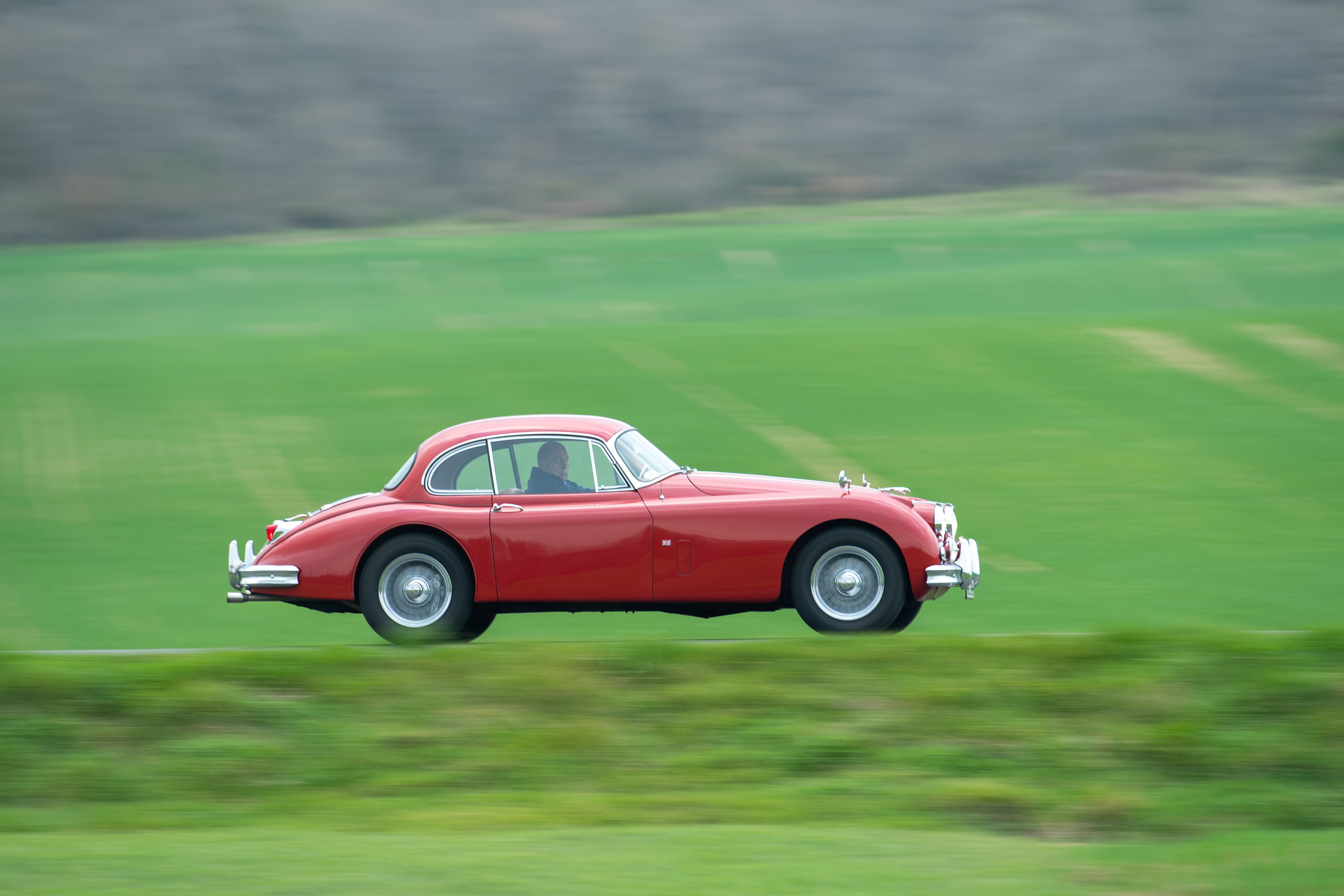 Ford Mustang Jaguar XK150