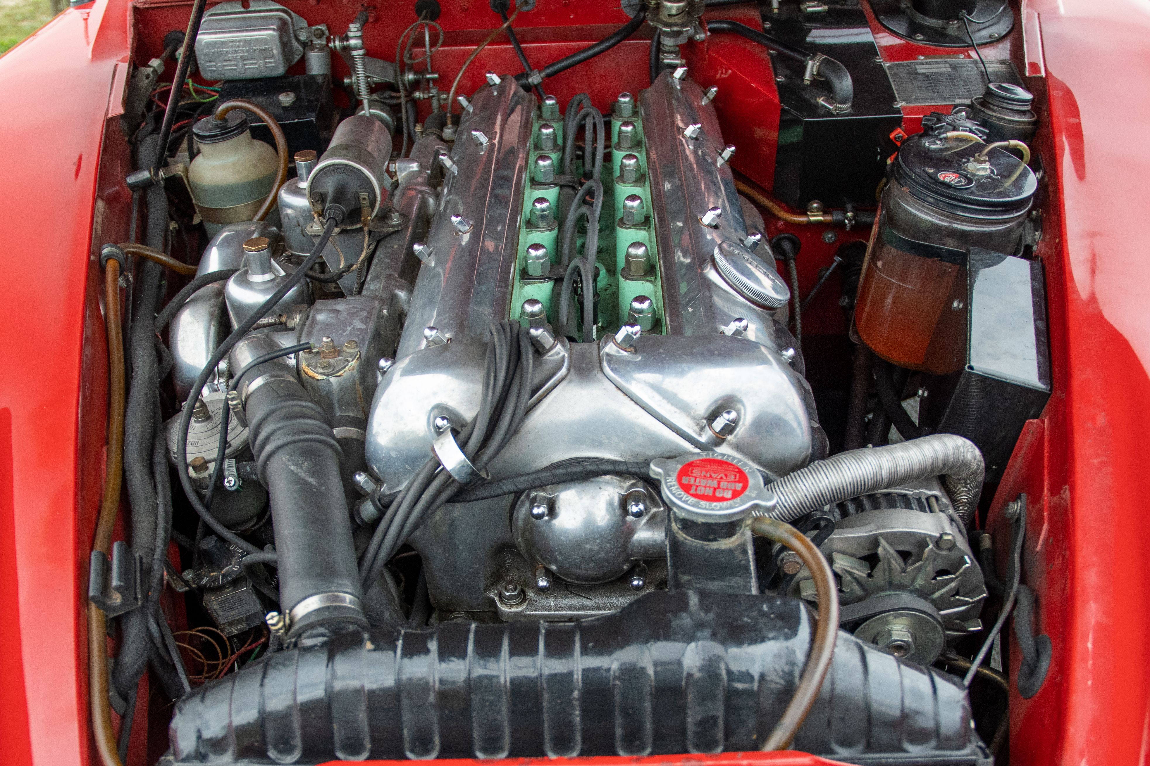 Ford Mustang Jaguar XK150