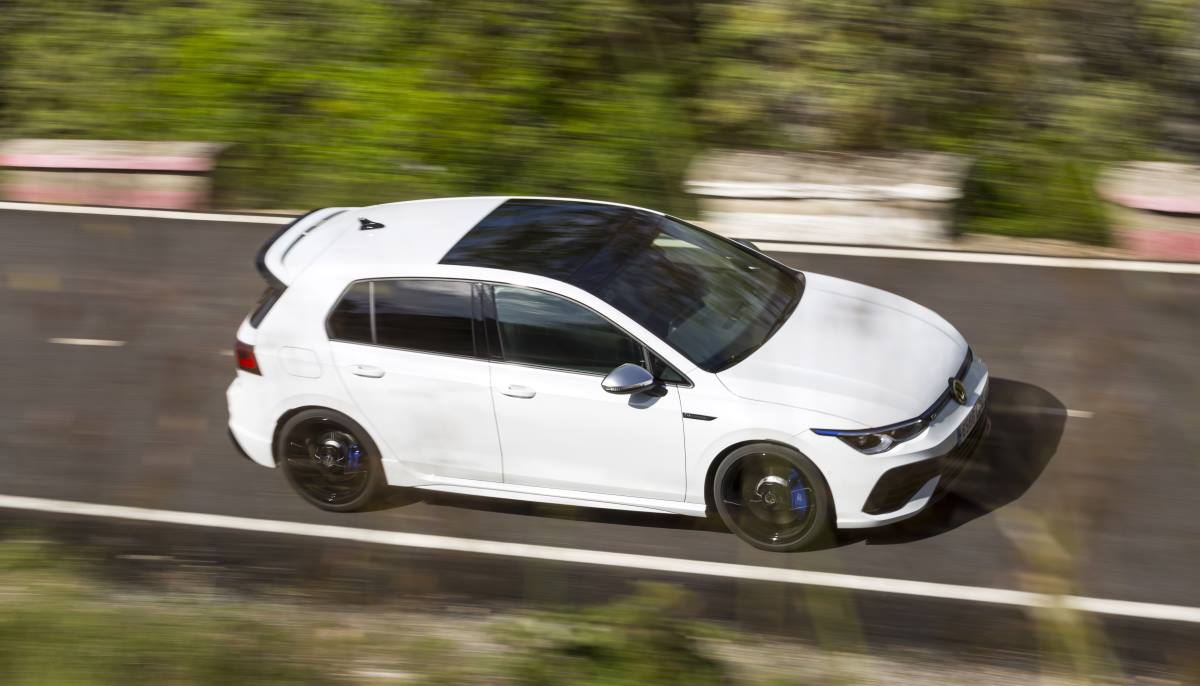VW Golf R 2021 14