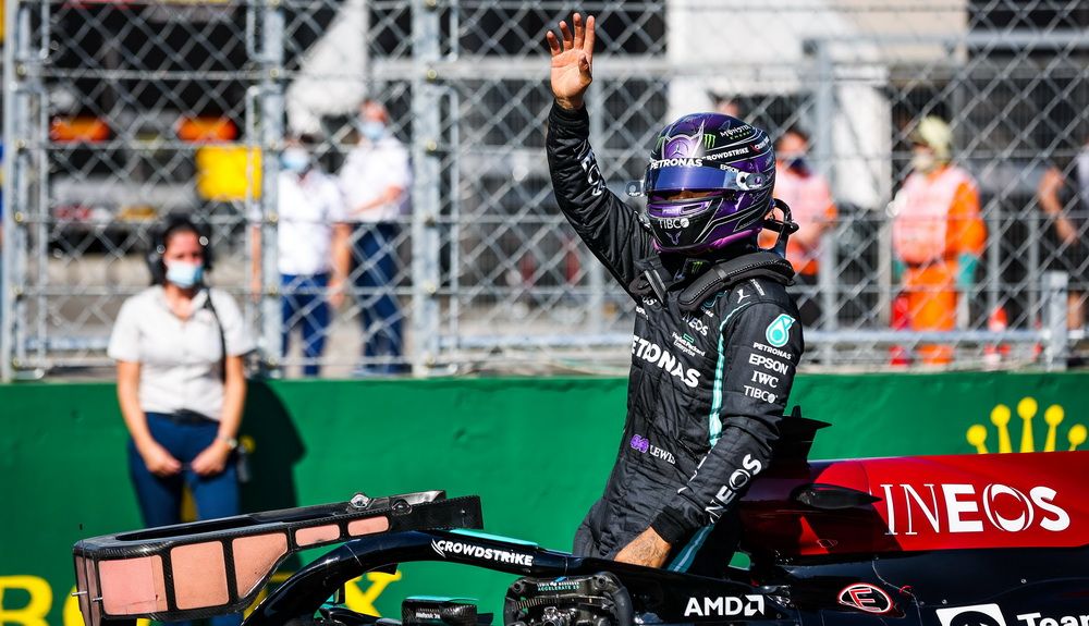 El poleman Lewis Hamilton partirá con el compuesto medio de Pirelli