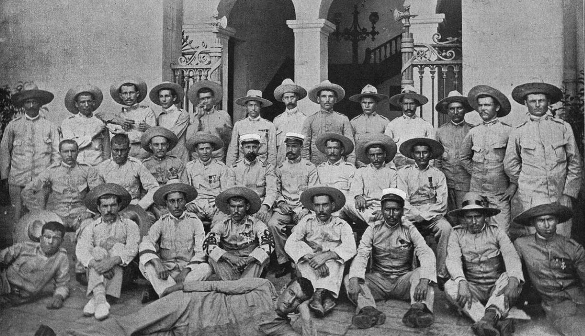 Imagen de grupo de Los últimos de Filipinas.