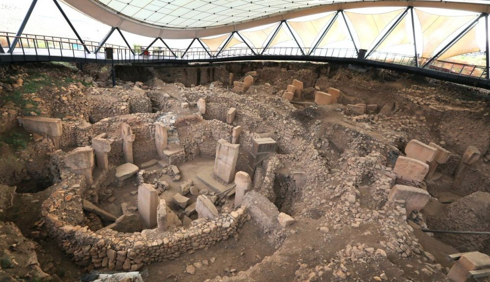 Göbekli Tepe es el templo más antiguo del mundo. Göbekli Tepe es el templo más antiguo del mundo.
