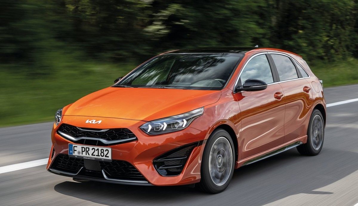 Kia Ceed 2022: así se renueva toda la gama del coche más vendido de la marca.