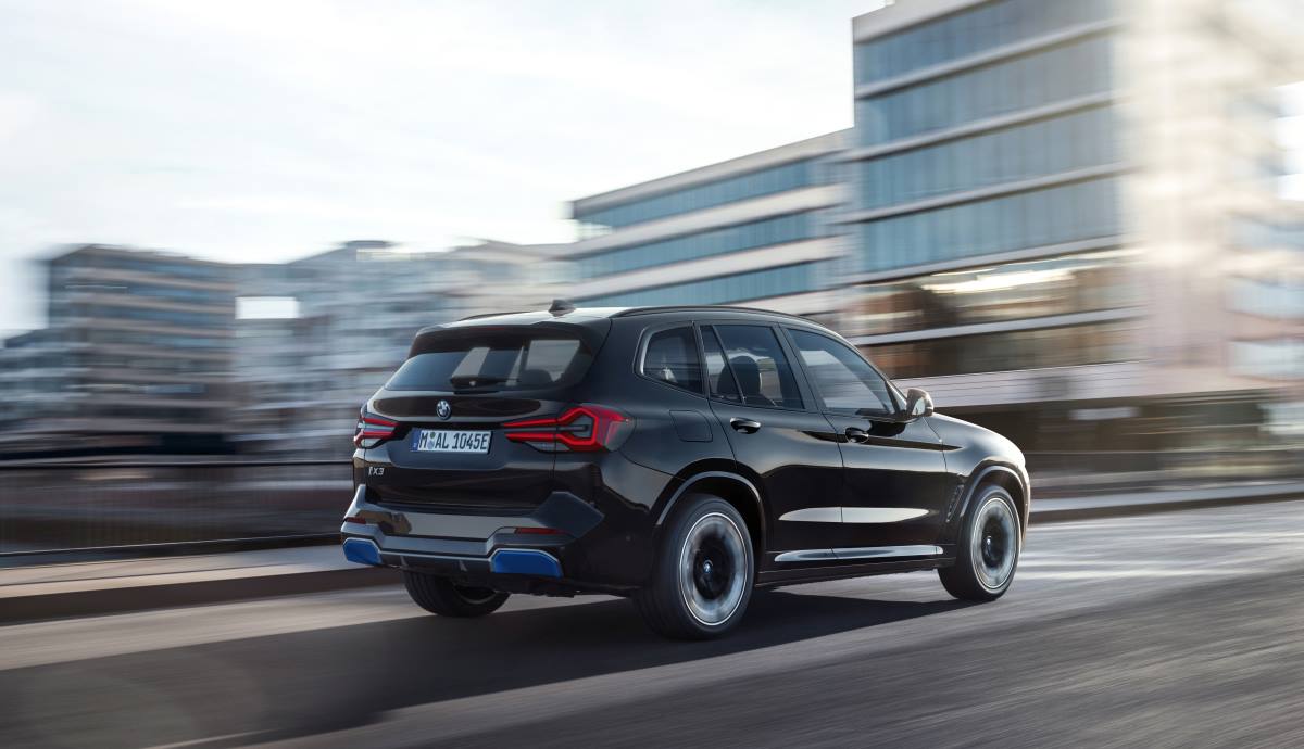 BMW iX3 2022 3