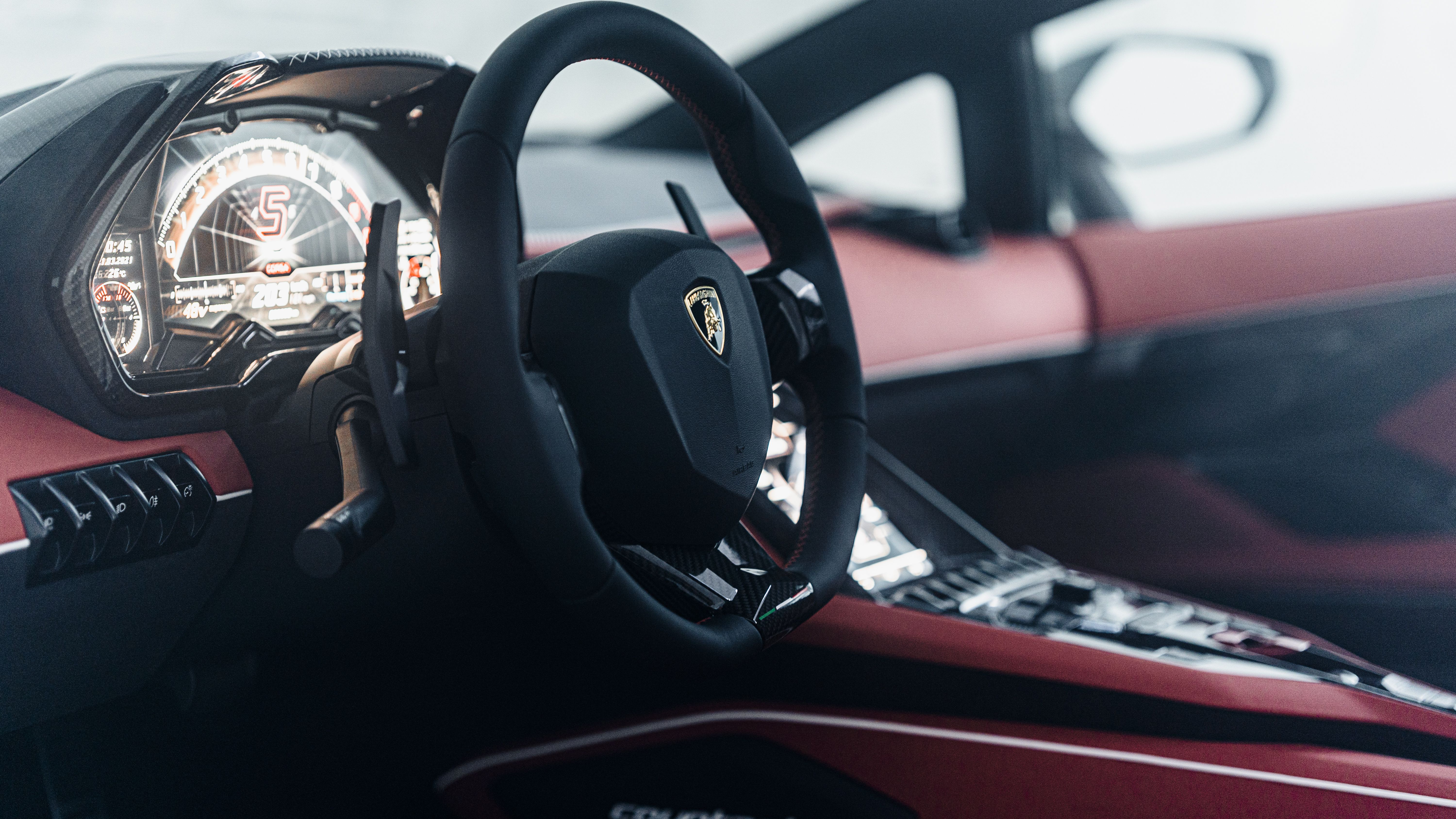 Lamborghini Countach LPI 800-4  