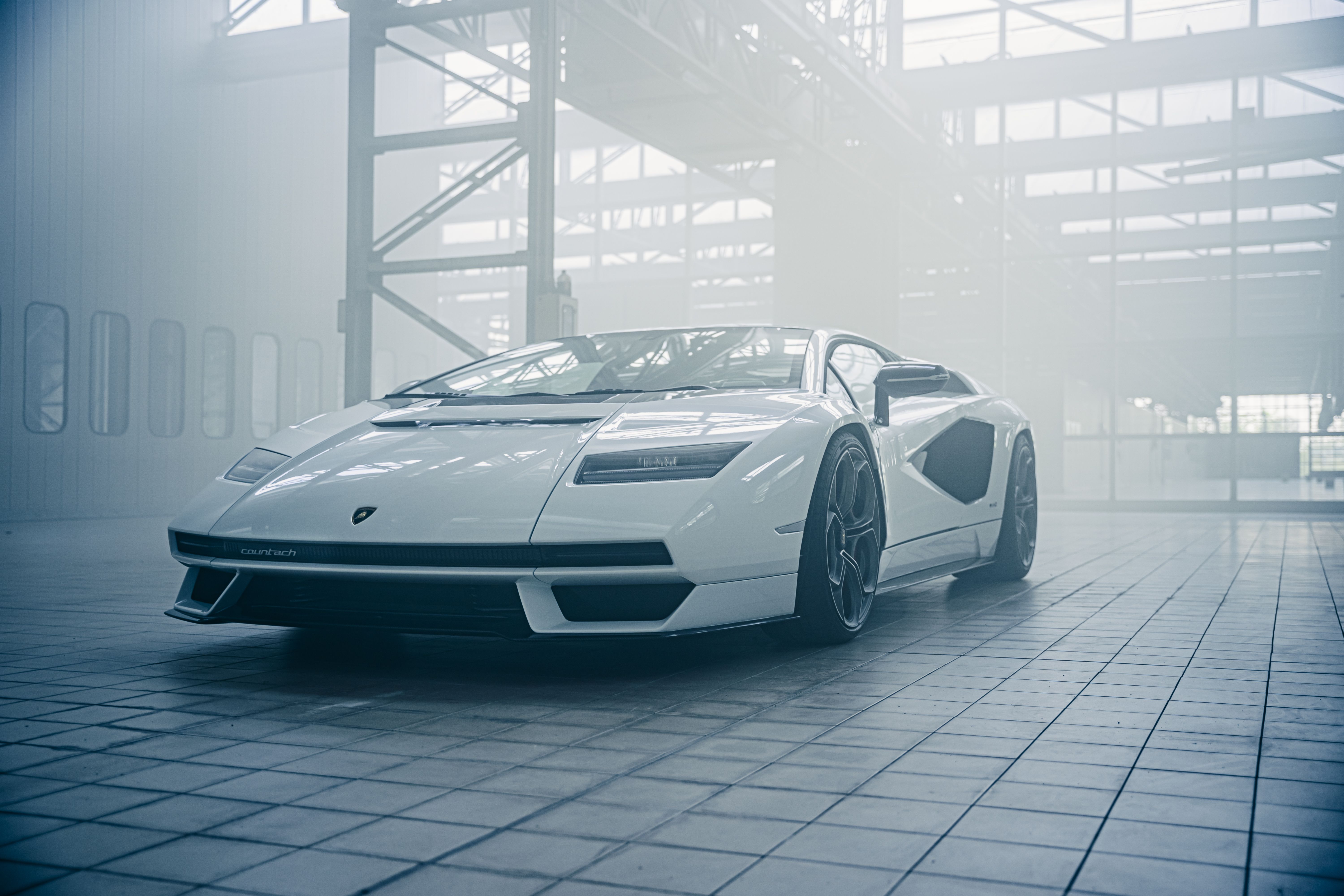 Lamborghini Countach LPI 800-4  