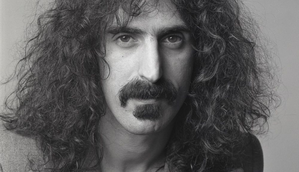 El músco Frank Zappa da nombre a una medusa. El músco Frank Zappa da nombre a una medusa.