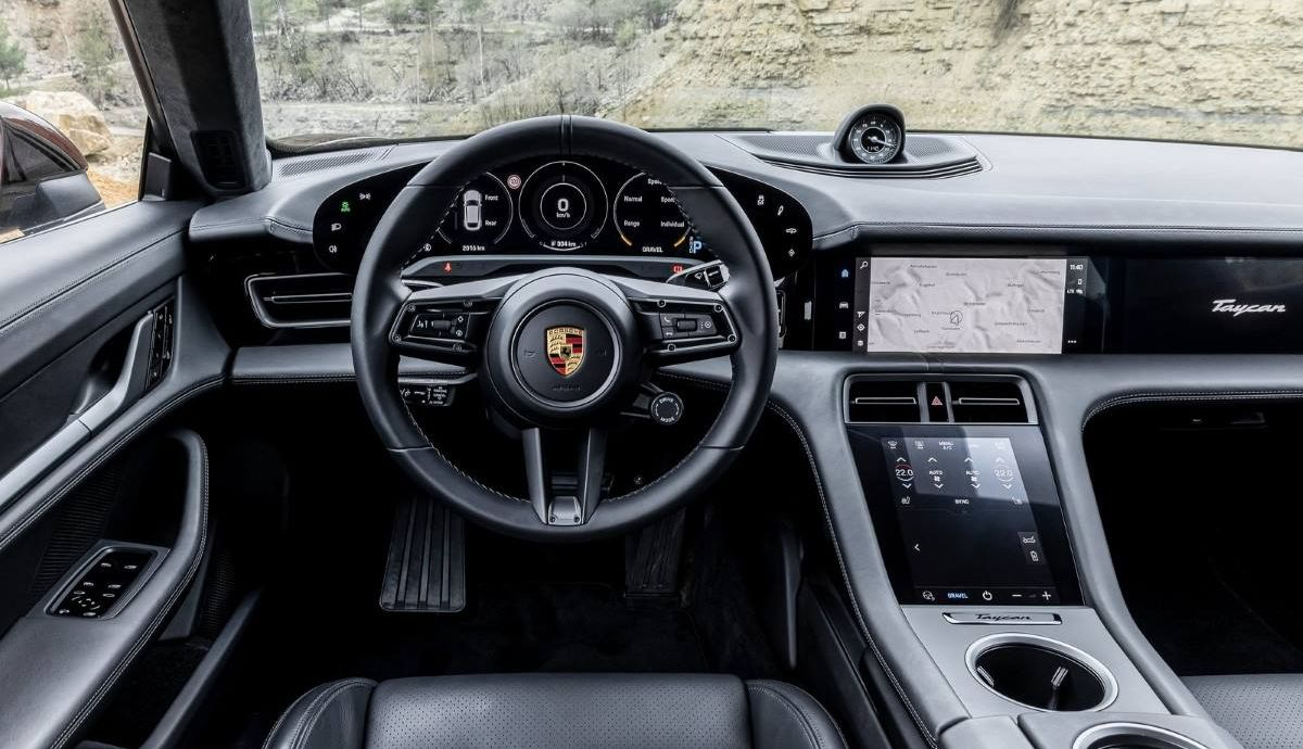 El interior del Porsche e Macan debería ser parecido al del Taycan