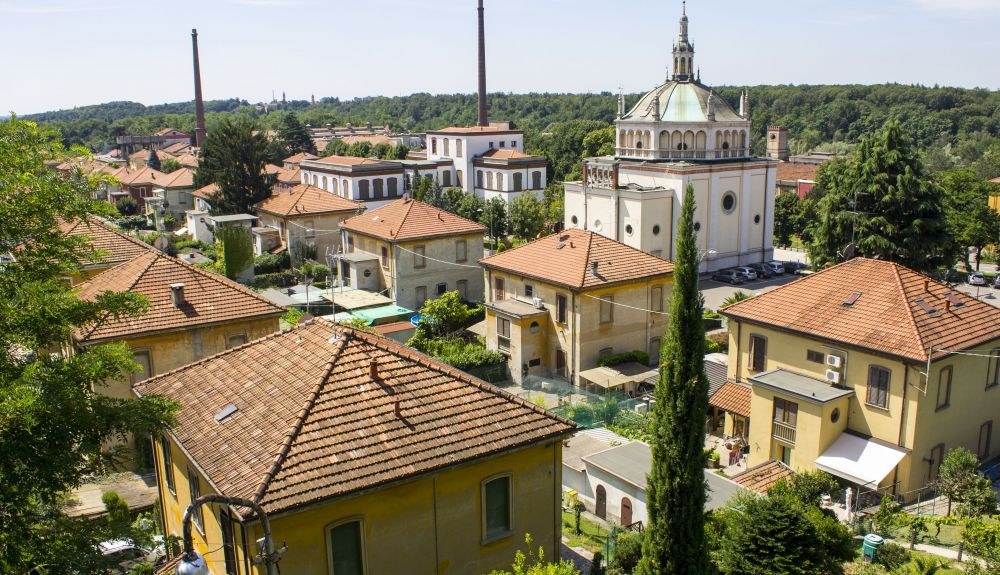 Una imagen de Crespi d'Adda. Una imagen de Crespi d'Adda.